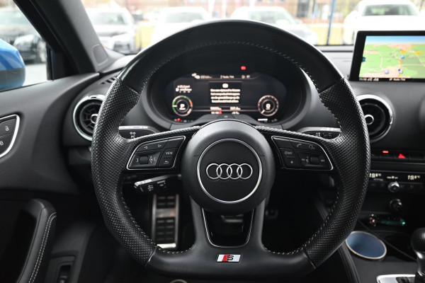 Audi A3 Sportback 40 e-tron 204 PK S-Line Adaptive Virtual Camera Matrix App-Connect 18''