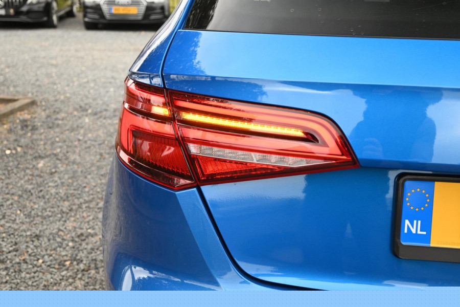 Audi A3 Sportback 40 e-tron 204 PK S-Line Adaptive Virtual Camera Matrix App-Connect 18''