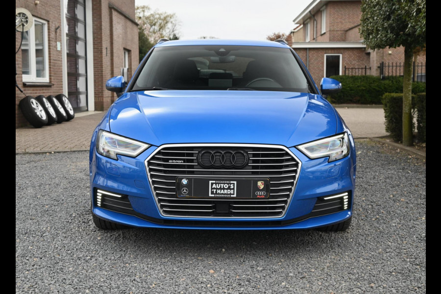 Audi A3 Sportback 40 e-tron 204 PK S-Line Adaptive Virtual Camera Matrix App-Connect 18''