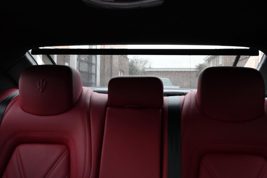 Maserati Quattroporte 3.0 V6 TwinTurbo S 430 PK Adaptive Schuifdak H&K Keyless LED Camera 19''