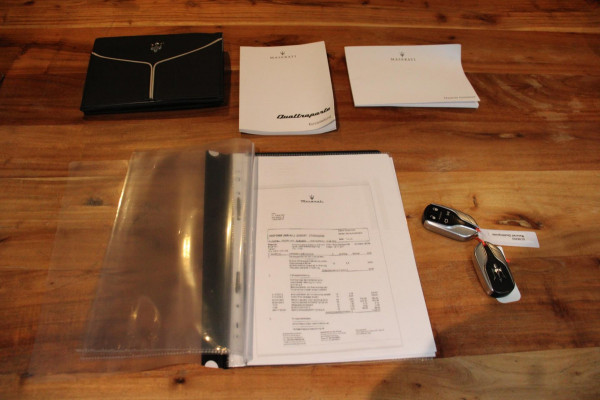 Maserati Quattroporte 3.0 V6 TwinTurbo S 430 PK Adaptive Schuifdak H&K Keyless LED Camera 19''
