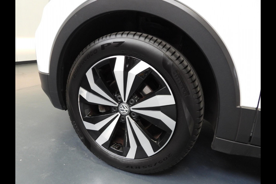 Volkswagen T-Cross 1.0 TSI Life NAVI/VIRTUAL/TREKHAAK/17"LMV!