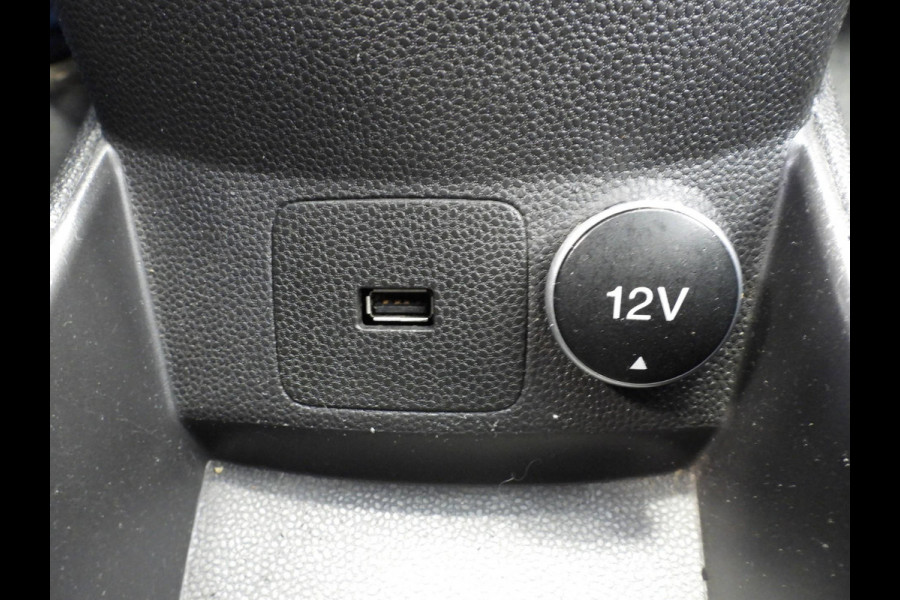 Ford Fiesta 1.0 Style Essential NAVI/AIRCO/BLUETOOTH!