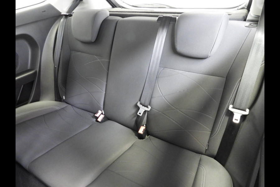 Ford Fiesta 1.0 Style Essential NAVI/AIRCO/BLUETOOTH!