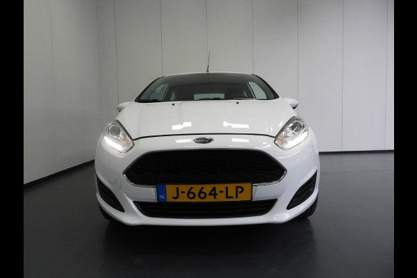 Ford Fiesta 1.0 Style Essential NAVI/AIRCO/BLUETOOTH!