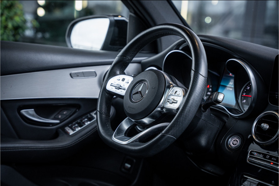 Mercedes-Benz GLC GLC200 4MATIC Business Solution AMG - Panorama | Cruise Control | Camera | Stoelverwarming