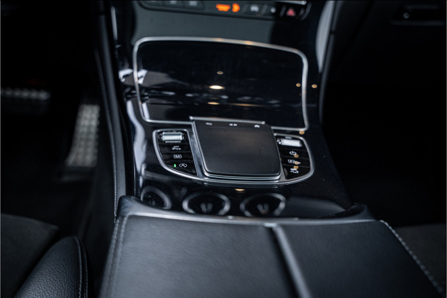 Mercedes-Benz GLC GLC200 4MATIC Business Solution AMG - Panorama | Cruise Control | Camera | Stoelverwarming