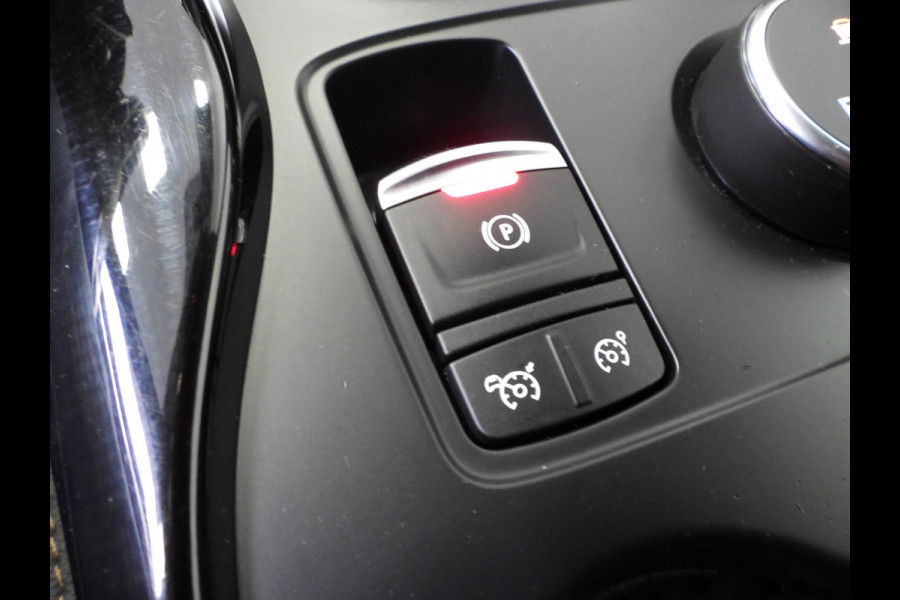 Renault Kadjar 1.3 TCe Aut. Black Edition NAVI/CAMERA/LED/BOSE/17"LMV!