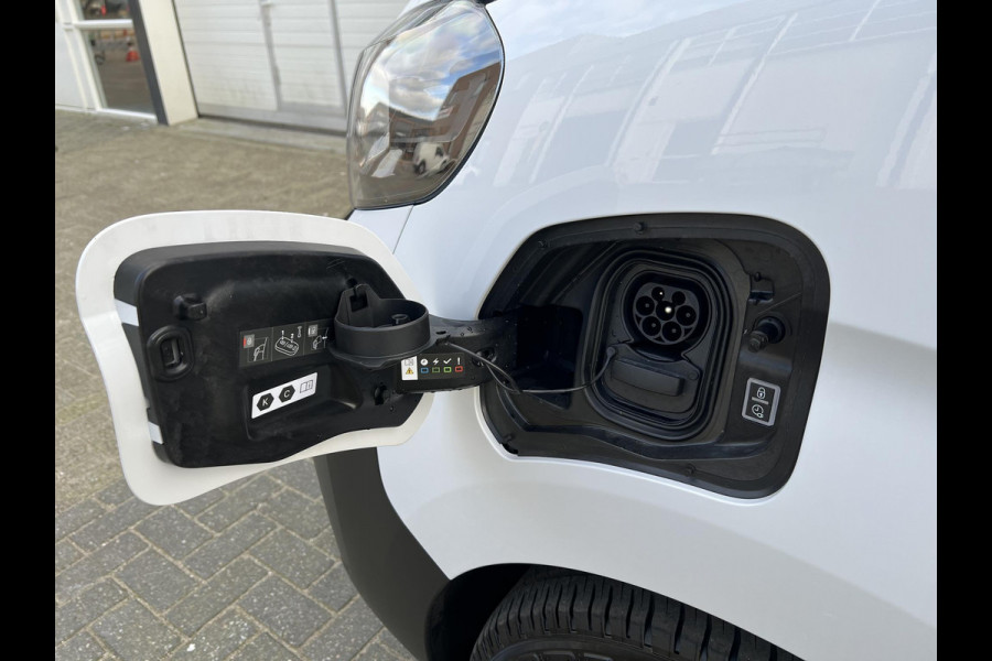 Opel Vivaro Electric L2 75 kWh | 1,9% | e-PTO 400V | navi incl. Apple Carplay | camera | rijklaarprijs