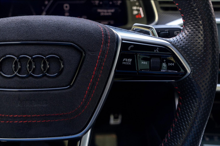 Audi RS6 Avant V8 TFSI Quattro | Pano| B&O | Achterasbes. | URBAN
