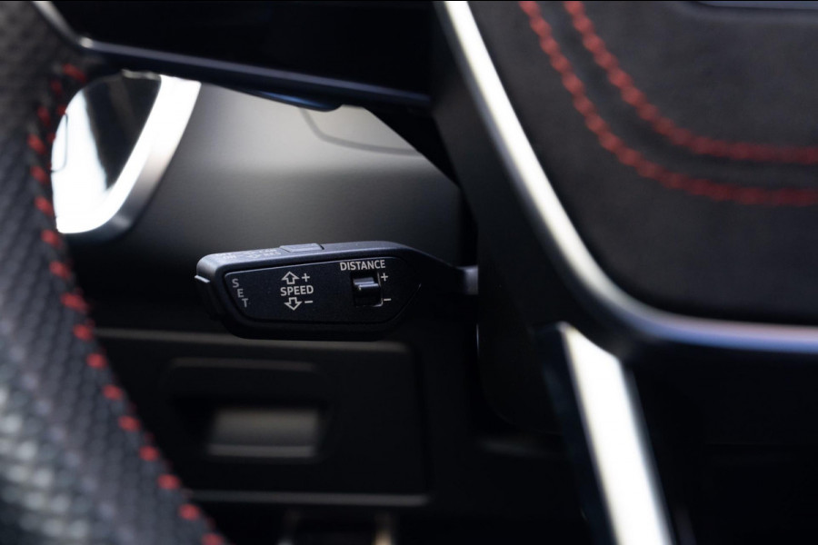 Audi RS6 Avant V8 TFSI Quattro | Pano| B&O | Achterasbes. | URBAN