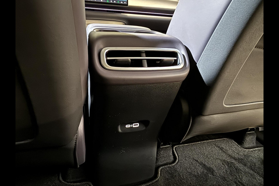 Leapmotor C10 Design 69.9 kWh Glazen dak | Elektrisch verstelbare stoelen | Stuurverwarming | Stoelverwarming en ventilatie | 360 camera