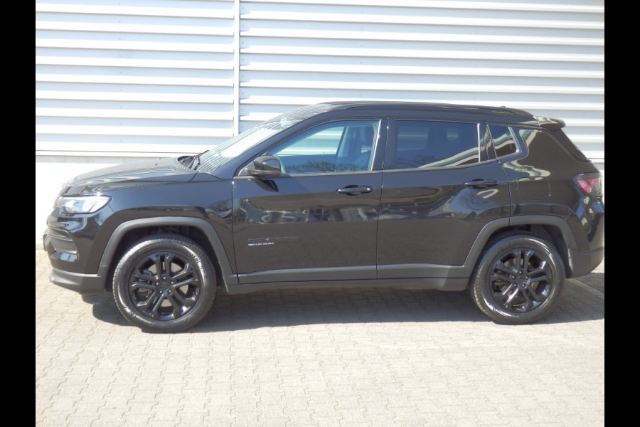 Jeep Compass 4xe 240 Hybride | Upland | leder | Navi | 18" |