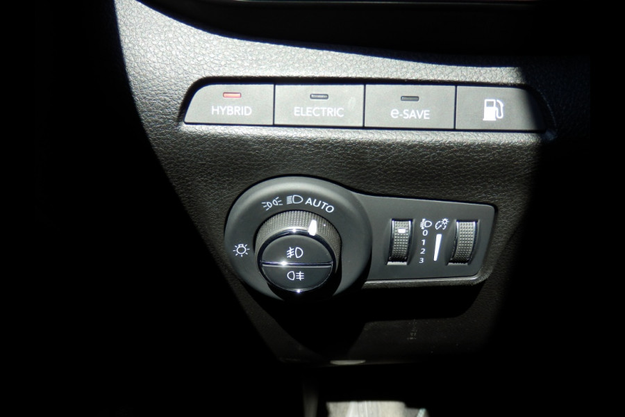 Jeep Compass 4xe 240 Hybride | Upland | leder | Navi | 18" |