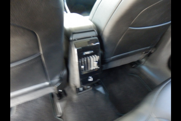 Jeep Compass 4xe 240 Hybride | Upland | leder | Navi | 18" |