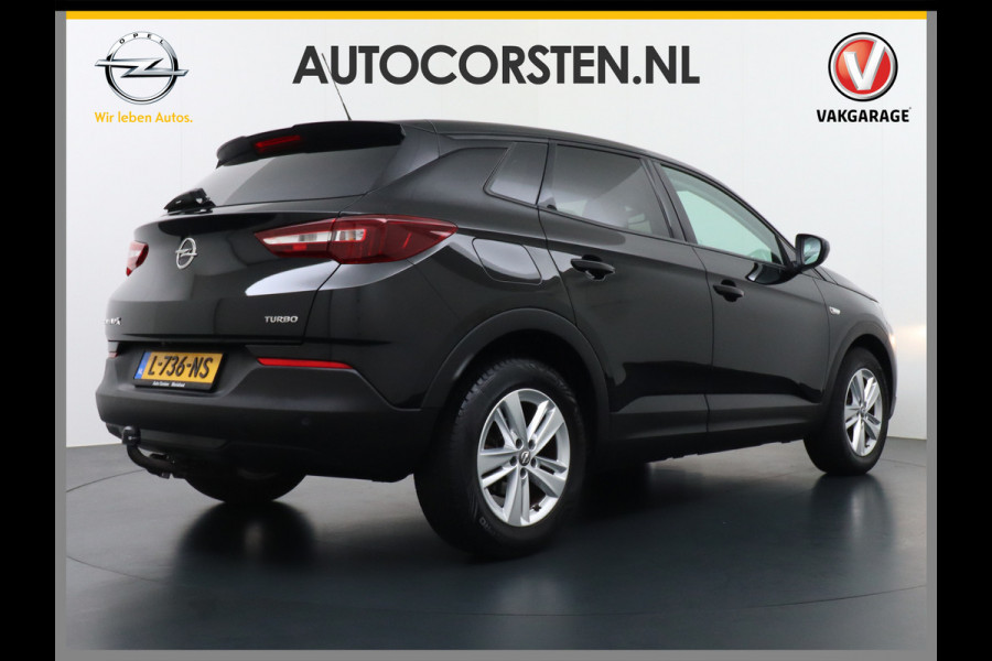 Opel Grandland X 131pk AUT. Navi Pdc Apple Carplay Android Trekhaak Ecc Cruise control AGR-Comfort Stoelen Verwarmd 1.2 Turbo Verkeersbord detectie Regen/Lichtsensor Led Wifi Rijstrooksensor Business Executive