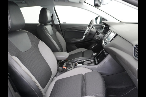 Opel Grandland X 131pk AUT. Navi Pdc Apple Carplay Android Trekhaak Ecc Cruise control AGR-Comfort Stoelen Verwarmd 1.2 Turbo Verkeersbord detectie Regen/Lichtsensor Led Wifi Rijstrooksensor Business Executive