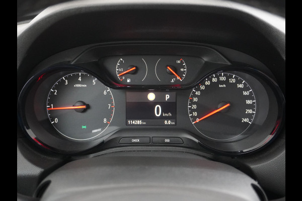 Opel Grandland X 131pk AUT. Navi Pdc Apple Carplay Android Trekhaak Ecc Cruise control AGR-Comfort Stoelen Verwarmd 1.2 Turbo Verkeersbord detectie Regen/Lichtsensor Led Wifi Rijstrooksensor Business Executive