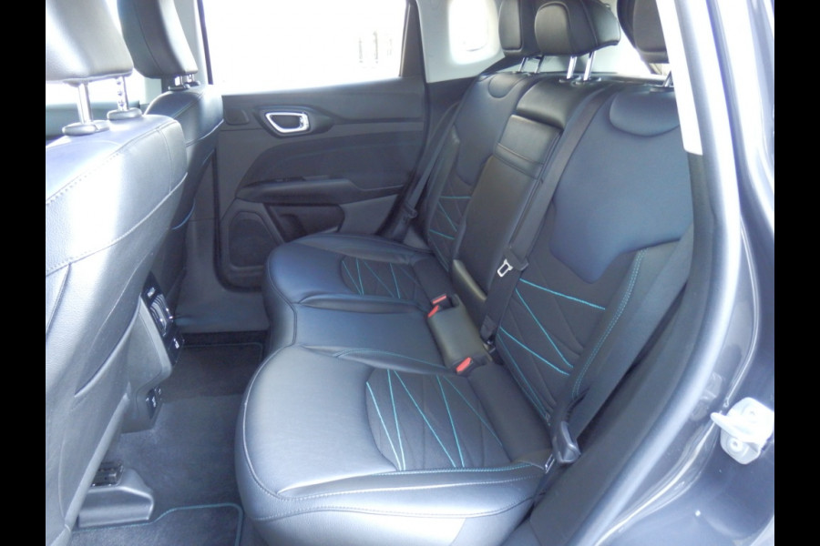 Jeep Compass 4xe 240 Hybride | Upland | Leder | Navi | Alpine Sound |