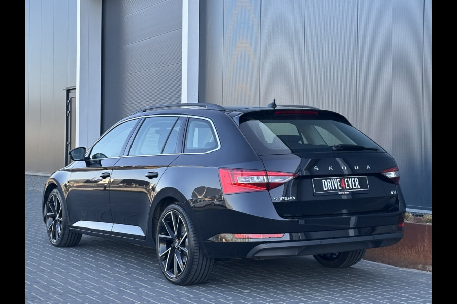 Škoda Superb Combi 1.4 TSI iV Bns Ed. 218pk NAVI/CAMERA/ACC/ECC/PDC/MF STUUR