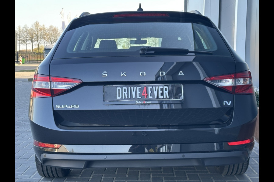 Škoda Superb Combi 1.4 TSI iV Bns Ed. 218pk NAVI/CAMERA/ACC/ECC/PDC/MF STUUR