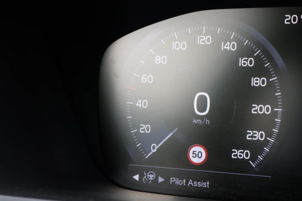 Volvo XC90 2.0 T8 Twin Engine AWD R-Design - 7-PERSOONS