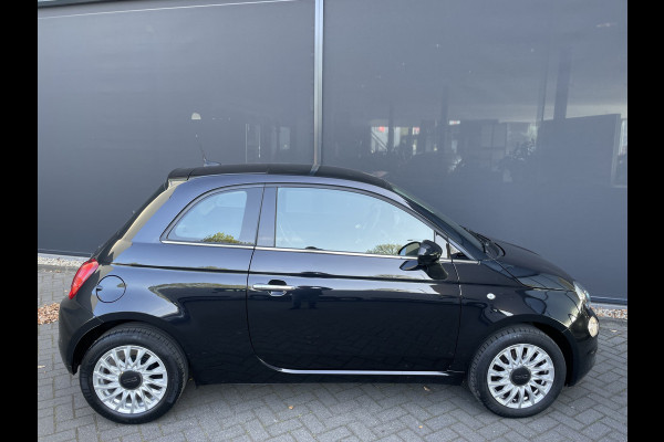Fiat 500 1.2 Lounge Cruise control - Licht metalen velgen - Navigatie - Panoramadak - Parkeersensoren achter - regensensor - mistlampen - lederen stuurwiel