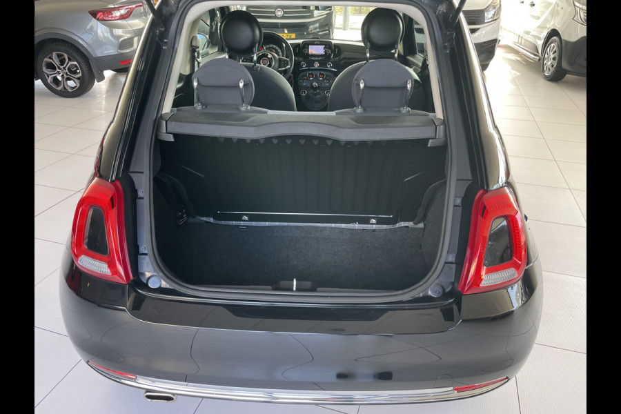 Fiat 500 1.2 Lounge Cruise control - Licht metalen velgen - Navigatie - Panoramadak - Parkeersensoren achter - regensensor - mistlampen - lederen stuurwiel