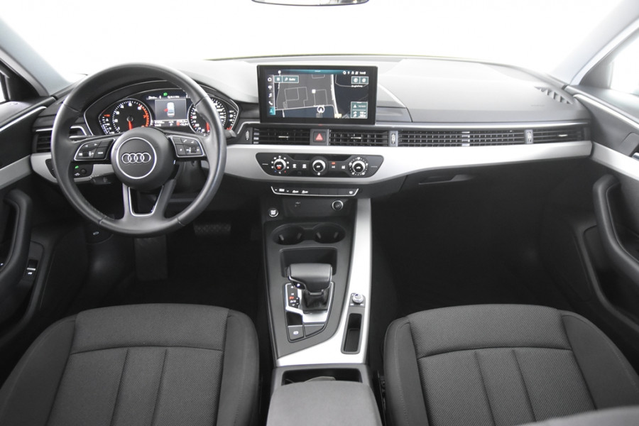 Audi A4 Limousine 35 TFSI S-Tronic *1ste Eigenaar*Navigatie*Trekhaak*PDC*