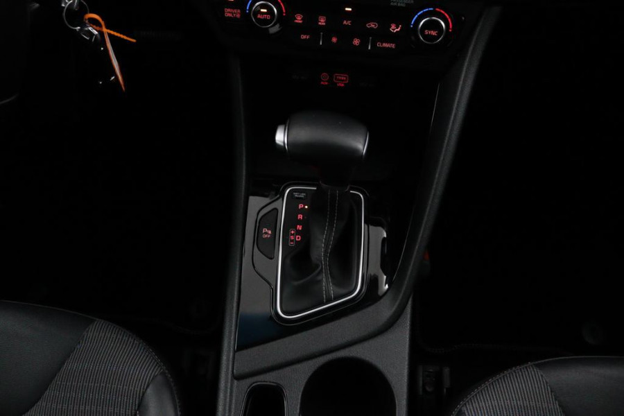Kia Niro 1.6 GDi Hybrid DynamicLine*ECC*NAVI*CRUISE*CAM*TEL
