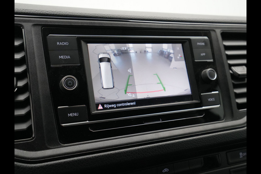 Volkswagen Crafter 30 2.0 TDI 140pk DSG L3H3 Highline Navi via App Camera Trekhaak Voorruitverwarming