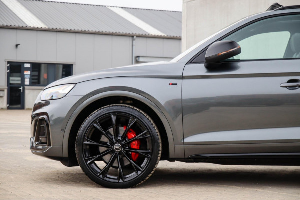 Audi Q5 50 TFSI e Quattro Competition S Edition S-Line 299pk Automaat|Panoramadak|Virtual Cockpit|Luchtvering|Kuipstoelen|OLED|360