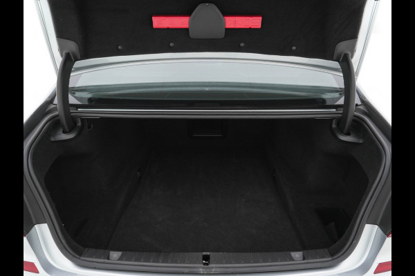 BMW 7 Serie 740d xDrive High Executive M-Sport-Pack Aut. *PANO | NAPPA-FULL-LEATHER | ADAPT.CRUISE | LASER-LED | SOFT-CLOSE | BOWERS/WILKINS-AUDIO | MEMORY-PACK | BLINDSPOT | TOP-VIEW | DAB+ | HEAD-UP | SHIFT-PADDLES | KEYLESS | 20''ALU*