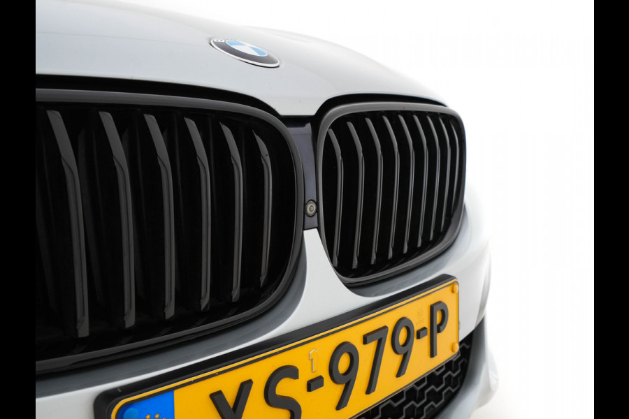 BMW 7 Serie 740d xDrive High Executive M-Sport-Pack Aut. *PANO | NAPPA-FULL-LEATHER | ADAPT.CRUISE | LASER-LED | SOFT-CLOSE | BOWERS/WILKINS-AUDIO | MEMORY-PACK | BLINDSPOT | TOP-VIEW | DAB+ | HEAD-UP | SHIFT-PADDLES | KEYLESS | 20''ALU*