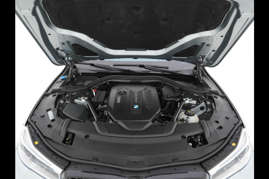 BMW 7 Serie 740d xDrive High Executive M-Sport-Pack Aut. *PANO | NAPPA-FULL-LEATHER | ADAPT.CRUISE | LASER-LED | SOFT-CLOSE | BOWERS/WILKINS-AUDIO | MEMORY-PACK | BLINDSPOT | TOP-VIEW | DAB+ | HEAD-UP | SHIFT-PADDLES | KEYLESS | 20''ALU*