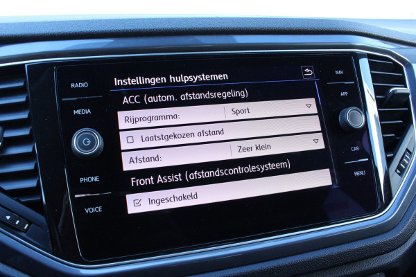 Volkswagen T-Roc 1.5 TSI DSG Sport VIRTUAL CARPLAY ACC LANE CAMERA '20