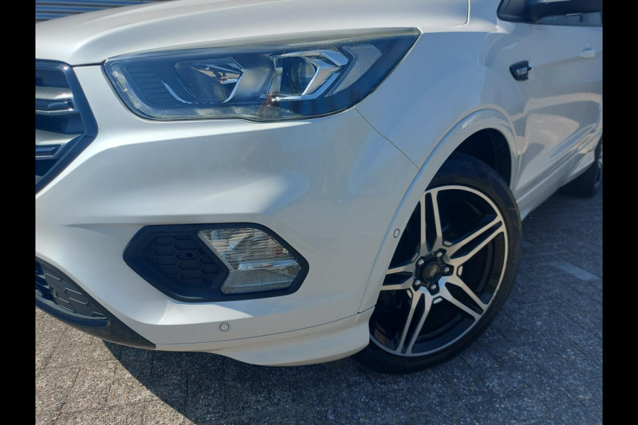 Ford Kuga 1.5 EcoBoost ST Line,Parelmoer wit,afneembare trekhaak,