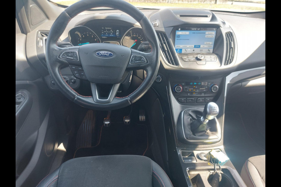 Ford Kuga 1.5 EcoBoost ST Line,Parelmoer wit,afneembare trekhaak,
