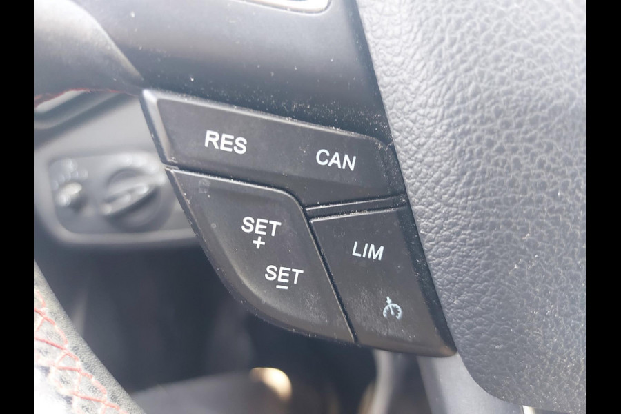 Ford Kuga 1.5 EcoBoost ST Line,Parelmoer wit,afneembare trekhaak,