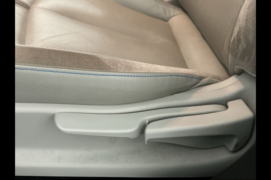 Nissan Leaf Tekna 40 kWh | Stoelverwarming | Lederen Bekleding | | SoH (batterijcheck) 85 % score!