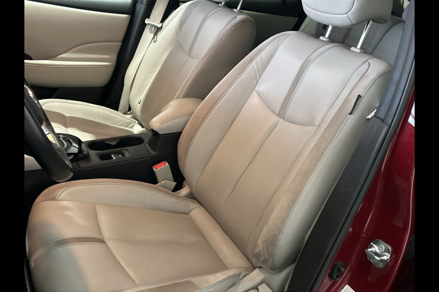 Nissan Leaf Tekna 40 kWh | Stoelverwarming | Lederen Bekleding | | SoH (batterijcheck) 85 % score!