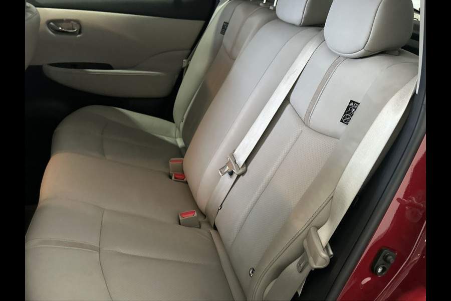Nissan Leaf Tekna 40 kWh | Stoelverwarming | Lederen Bekleding | | SoH (batterijcheck) 85 % score!