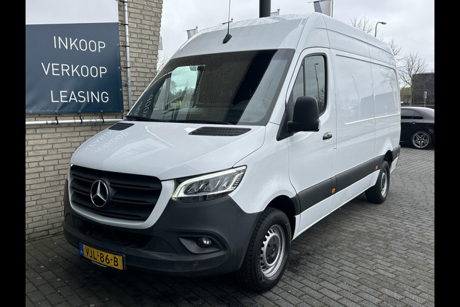 Mercedes-Benz Sprinter 315 1.9 CDI L2H2*LED*MBUX*HAAK*CRUISE*NAVI*CAM*TEL