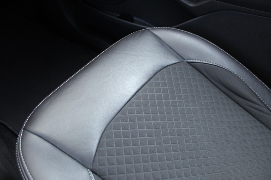 Ford EcoSport 1.0 EcoBoost 125PK Titanium | Origin NL | Trekhaak | Navigatie |  Bluetooth | Parkeersensoren