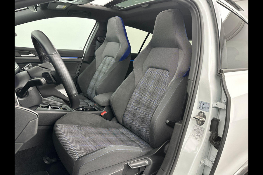 Volkswagen Golf 1.4 eHybrid GTE Pano IQ Sfeer ACC Lame