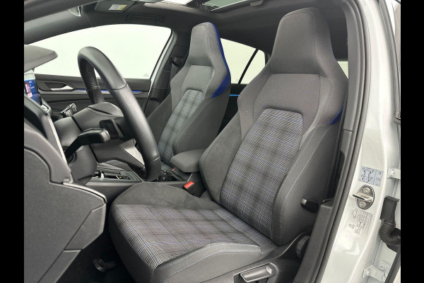Volkswagen Golf 1.4 eHybrid GTE Pano IQ Sfeer ACC Lame