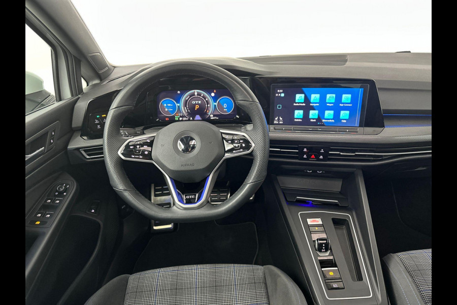 Volkswagen Golf 1.4 eHybrid GTE Pano IQ Sfeer ACC Lame