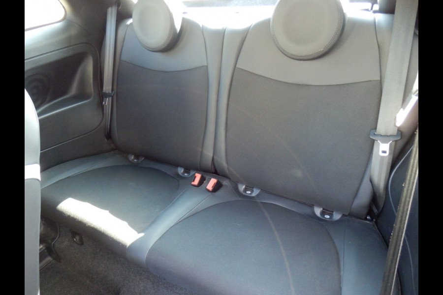 Fiat 500 80pk | Sport | Clima | 16" LM velgen | Apple Carpl. Andr. Auto