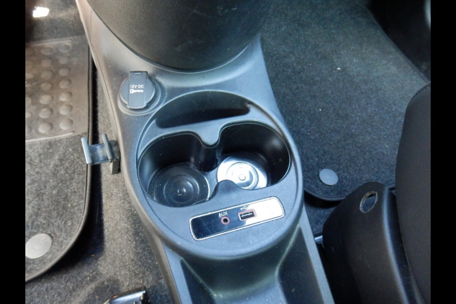 Fiat 500 80pk | Sport | Clima | 16" LM velgen | Apple Carpl. Andr. Auto