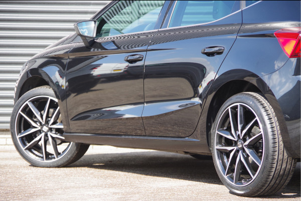 Seat Ibiza 1.0 TSI FR BI Xcellence AUT. LEDER/ALCANTARA, LED, ADAPT. CRUISE, CAMERA, CARPLAY, CLIMA, STOELVERWARMING